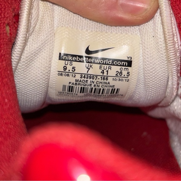 Nike Shox Red and White Valentines Edition - Picture 6 of 6